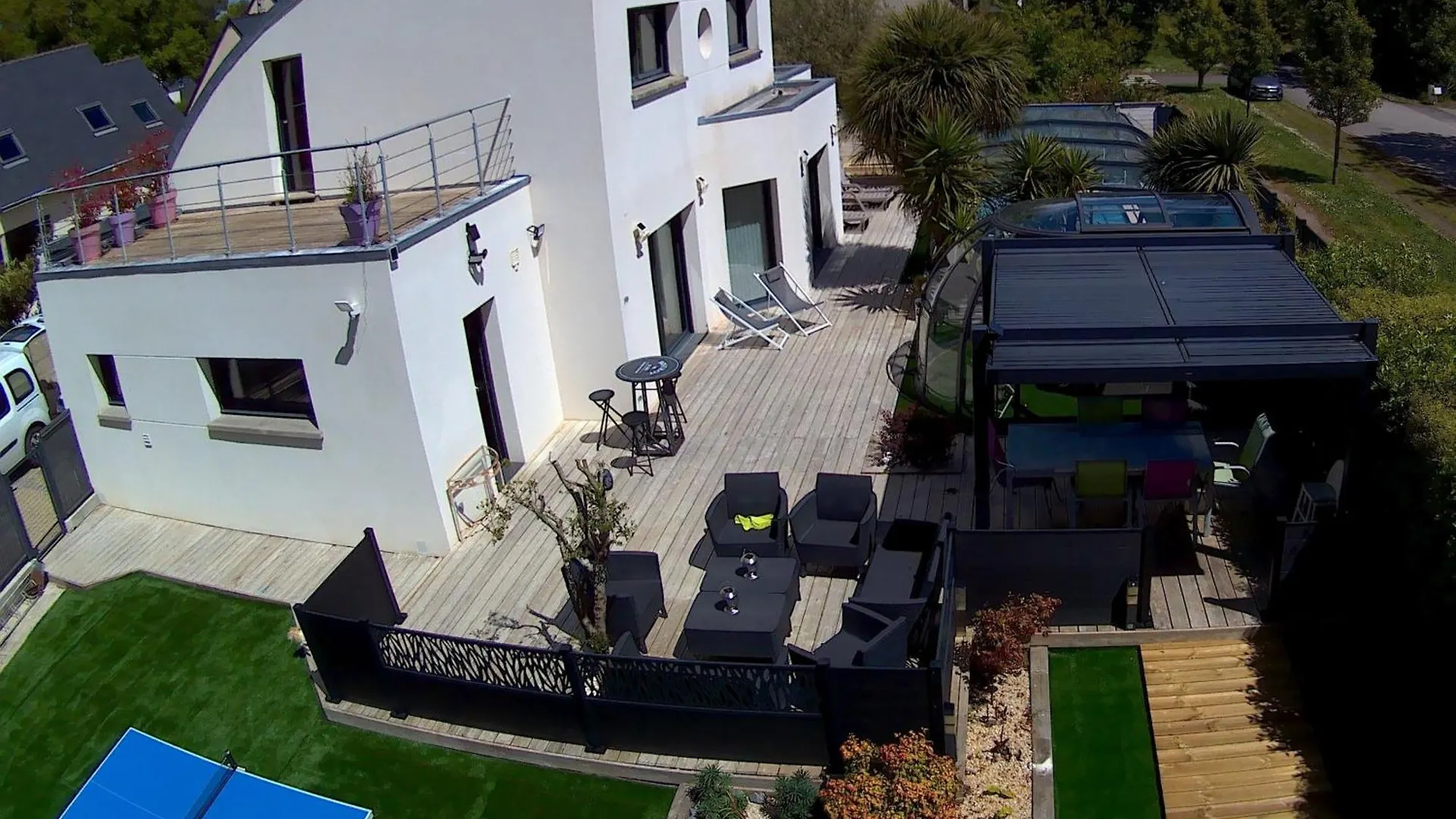 Maison 10 Pers Avec Piscine Chauffee Et Spa Surzur France